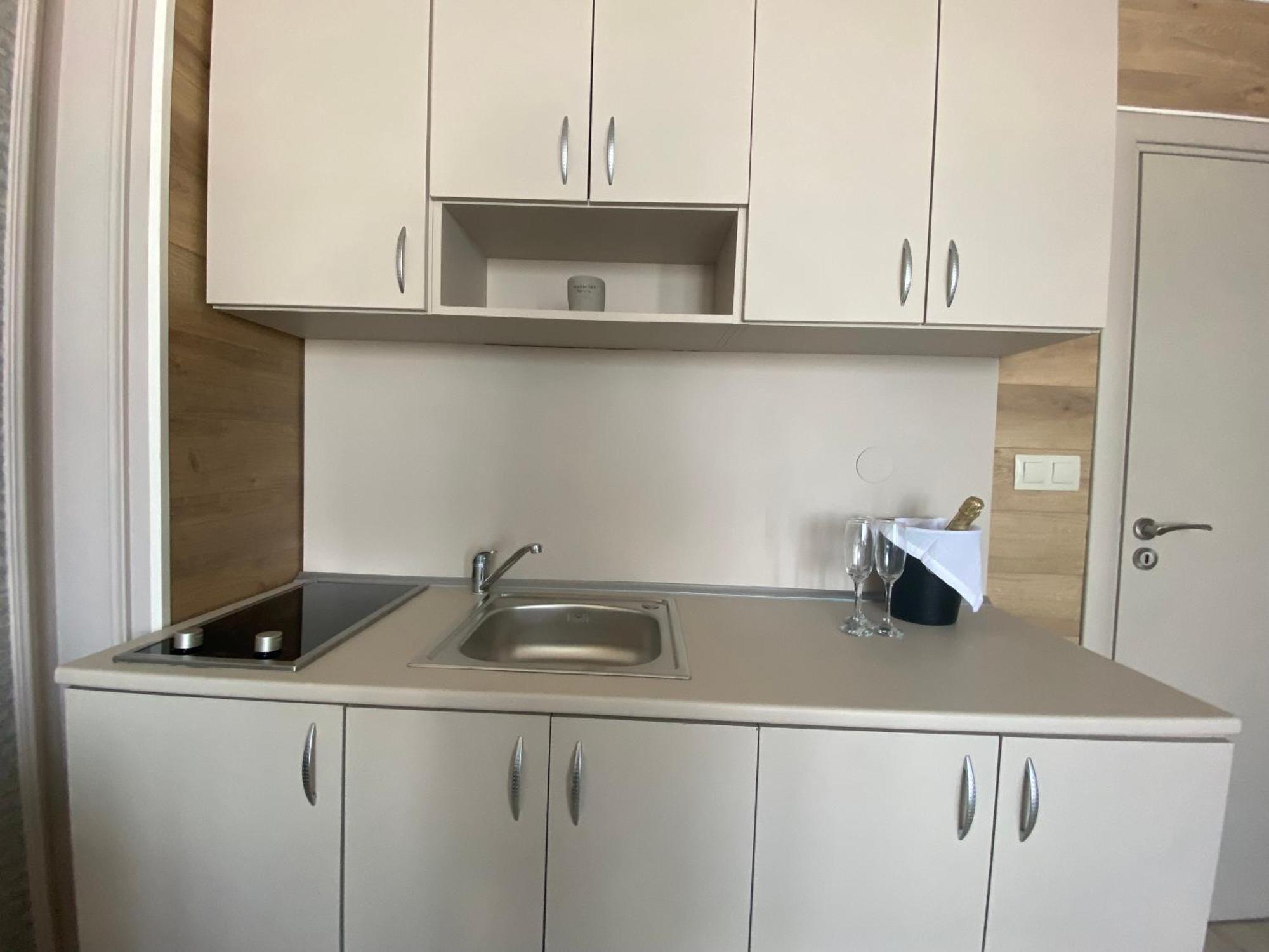 Paradiso 'В' 201 One Bedroom Apartment ネセバル エクステリア 写真