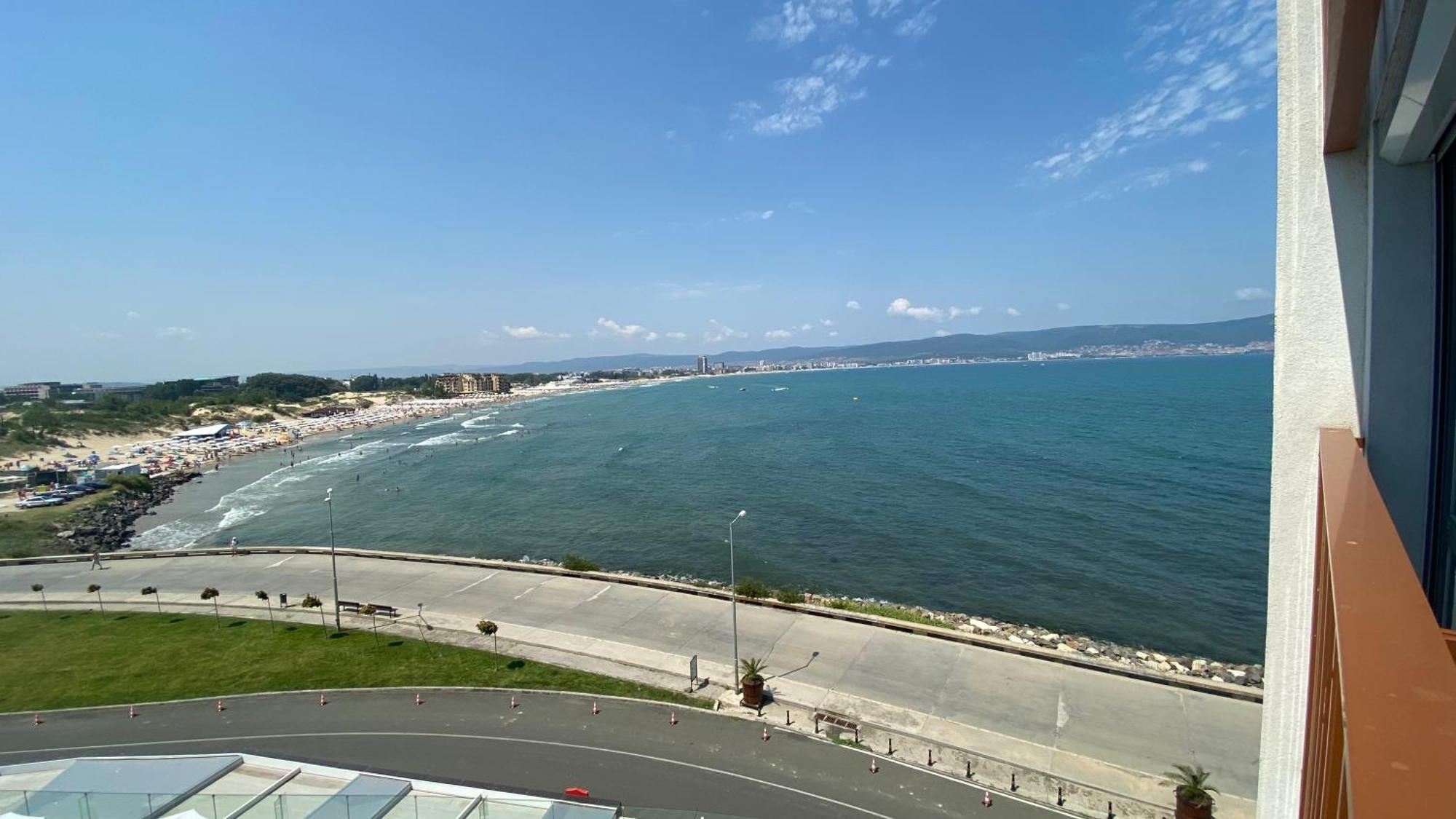 Paradiso 'В' 201 One Bedroom Apartment ネセバル エクステリア 写真