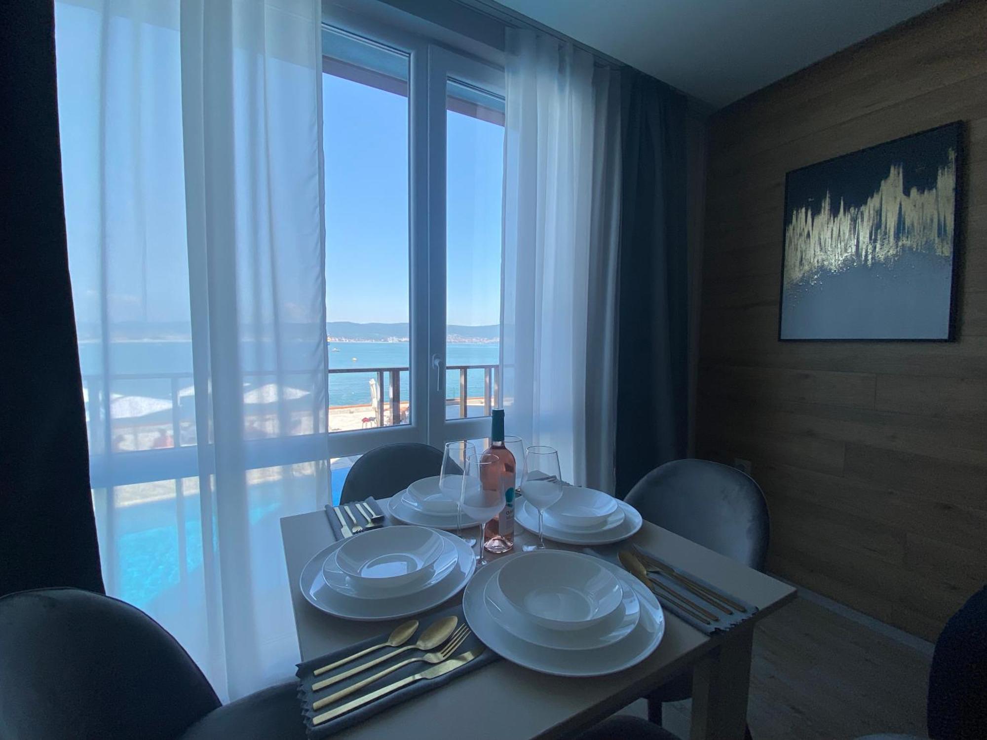 Paradiso 'В' 201 One Bedroom Apartment ネセバル エクステリア 写真